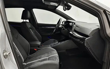Volkswagen Golf VIII, 2022 год, 2 050 000 рублей, 19 фотография