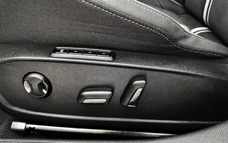 Volkswagen Golf VIII, 2022 год, 2 050 000 рублей, 17 фотография