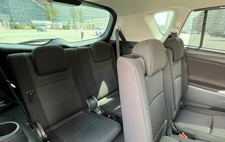 Toyota Verso I, 2011 год, 1 050 000 рублей, 19 фотография