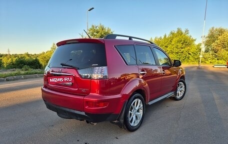 Mitsubishi Outlander III рестайлинг 3, 2012 год, 1 050 000 рублей, 3 фотография