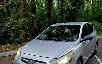 Hyundai Solaris II рестайлинг, 2011 год, 490 000 рублей, 1 фотография