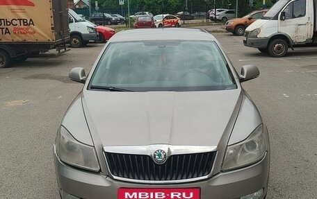 Skoda Octavia, 2011 год, 399 000 рублей, 2 фотография
