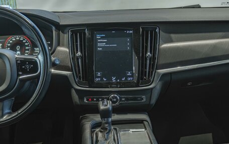 Volvo V90 II, 2018 год, 3 100 000 рублей, 13 фотография