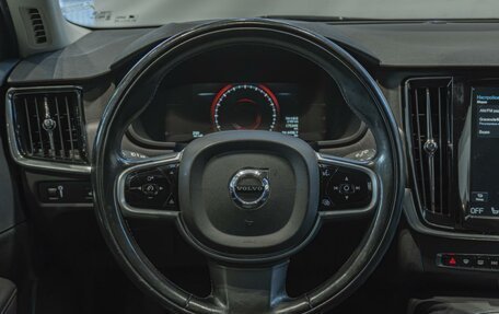 Volvo V90 II, 2018 год, 3 100 000 рублей, 19 фотография