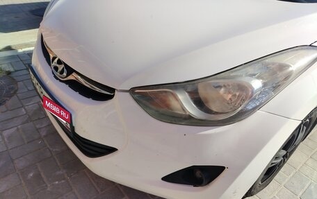 Hyundai Elantra V, 2013 год, 850 000 рублей, 8 фотография