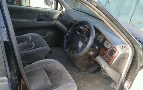 Nissan Rnessa, 1999 год, 590 000 рублей, 4 фотография