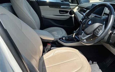 BMW 2 серия Grand Tourer F46 рестайлинг, 2017 год, 930 000 рублей, 5 фотография
