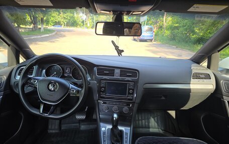 Volkswagen Golf VII, 2020 год, 1 750 000 рублей, 9 фотография
