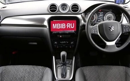 Suzuki Escudo IV, 2021 год, 1 499 000 рублей, 9 фотография