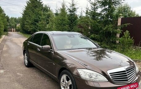 Mercedes-Benz S-Класс, 2011 год, 1 580 000 рублей, 2 фотография