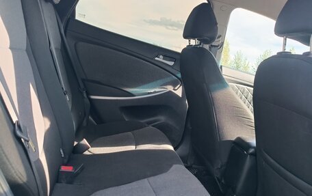 Hyundai Solaris II рестайлинг, 2014 год, 1 050 000 рублей, 6 фотография