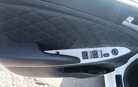 Hyundai Solaris II рестайлинг, 2014 год, 1 050 000 рублей, 11 фотография