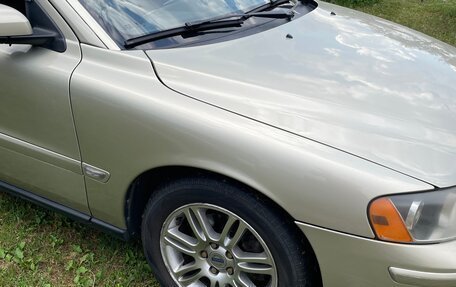 Volvo S60 III, 2005 год, 680 000 рублей, 2 фотография