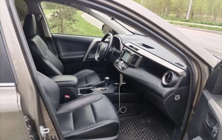 Toyota RAV4, 2014 год, 1 500 000 рублей, 18 фотография