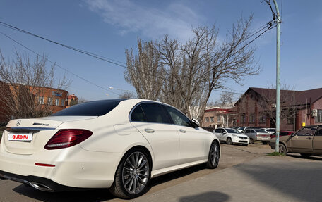 Mercedes-Benz E-Класс, 2017 год, 3 000 000 рублей, 3 фотография