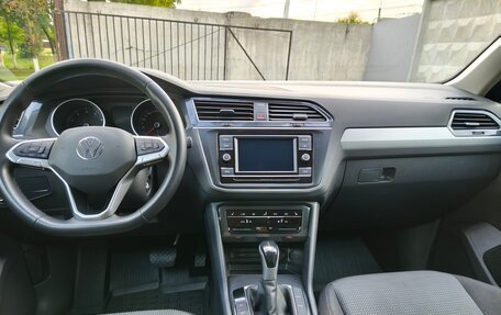 Volkswagen Tiguan II, 2021 год, 2 350 000 рублей, 7 фотография