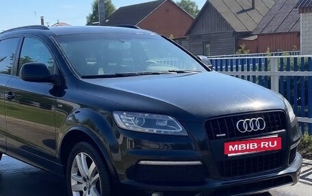 Audi Q7, 2010 год, 1 920 000 рублей, 3 фотография