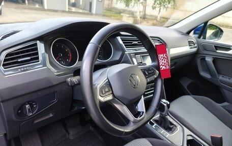 Volkswagen Tiguan II, 2021 год, 2 350 000 рублей, 8 фотография