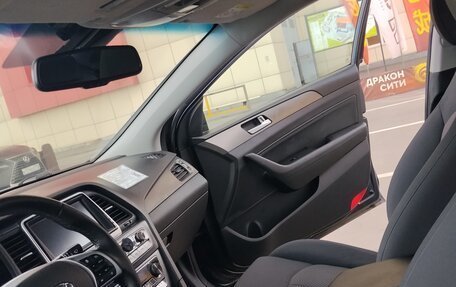 Hyundai Sonata VII, 2018 год, 1 100 000 рублей, 2 фотография