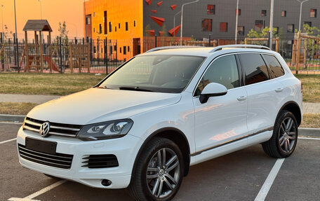 Volkswagen Touareg III, 2013 год, 2 550 000 рублей, 3 фотография