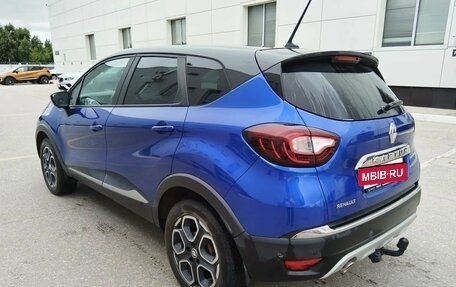 Renault Kaptur I рестайлинг, 2020 год, 1 698 000 рублей, 2 фотография