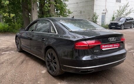 Audi A8, 2014 год, 1 300 000 рублей, 3 фотография