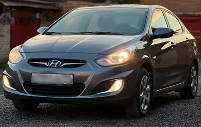 Hyundai Solaris II рестайлинг, 2013 год, 710 000 рублей, 1 фотография