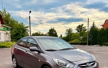 Hyundai Solaris II рестайлинг, 2013 год, 710 000 рублей, 11 фотография