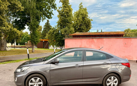 Hyundai Solaris II рестайлинг, 2013 год, 710 000 рублей, 18 фотография