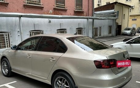 Volkswagen Jetta VI, 2012 год, 950 000 рублей, 4 фотография