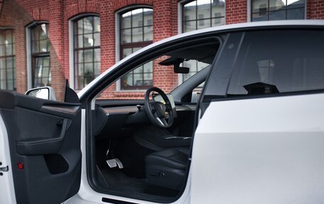 Tesla Model Y I, 2022 год, 5 500 000 рублей, 10 фотография