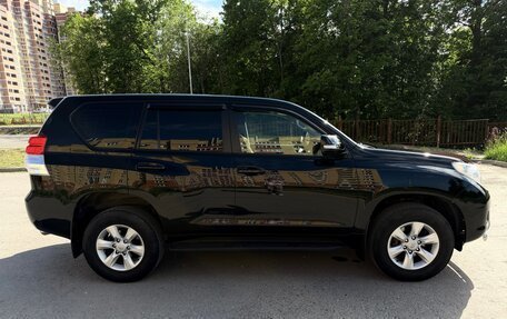 Toyota Land Cruiser Prado 150 рестайлинг 2, 2012 год, 2 295 000 рублей, 4 фотография