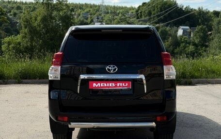 Toyota Land Cruiser Prado 150 рестайлинг 2, 2012 год, 2 295 000 рублей, 2 фотография