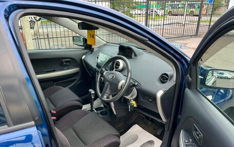 Toyota Ist II, 2002 год, 599 000 рублей, 14 фотография