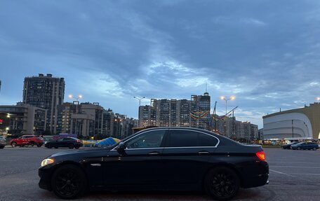 BMW 5 серия, 2010 год, 1 400 000 рублей, 3 фотография