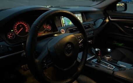 BMW 5 серия, 2010 год, 1 400 000 рублей, 17 фотография