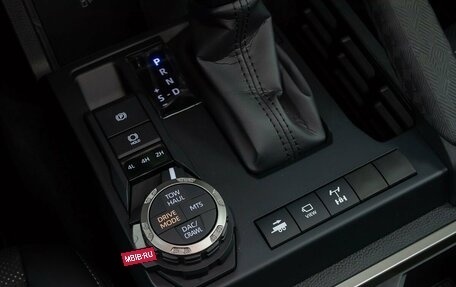 Toyota Tacoma, 2026 год, 8 899 000 рублей, 12 фотография