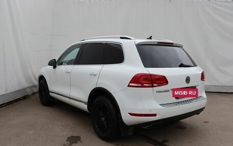 Volkswagen Touareg III, 2013 год, 2 249 000 рублей, 6 фотография