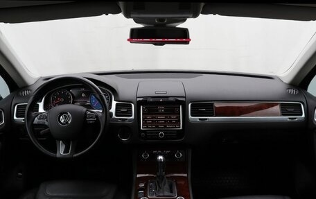 Volkswagen Touareg III, 2013 год, 2 249 000 рублей, 13 фотография