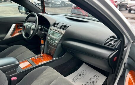 Toyota Camry, 2008 год, 1 299 000 рублей, 12 фотография