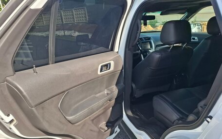 Ford Explorer VI, 2015 год, 2 200 000 рублей, 12 фотография