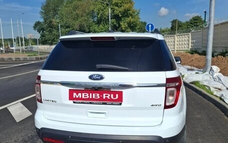 Ford Explorer VI, 2015 год, 2 200 000 рублей, 15 фотография