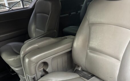 Hyundai Grand Starex Grand Starex I рестайлинг 2, 2014 год, 1 800 000 рублей, 8 фотография
