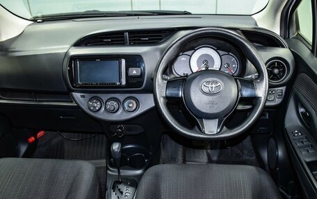 Toyota Vitz, 2018 год, 970 000 рублей, 12 фотография