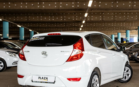 Hyundai Solaris II рестайлинг, 2015 год, 999 000 рублей, 3 фотография