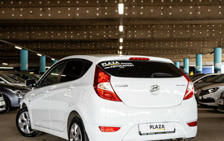 Hyundai Solaris II рестайлинг, 2015 год, 999 000 рублей, 4 фотография