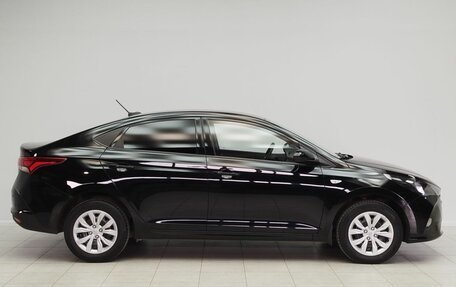 Hyundai Solaris II рестайлинг, 2020 год, 1 550 000 рублей, 4 фотография