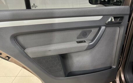 Volkswagen Touran III, 2014 год, 1 250 000 рублей, 17 фотография