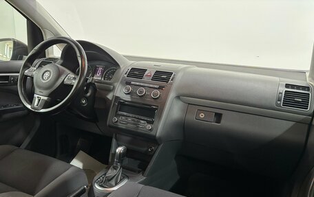 Volkswagen Touran III, 2014 год, 1 250 000 рублей, 15 фотография