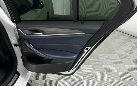 BMW 5 серия, 2017 год, 4 499 000 рублей, 23 фотография